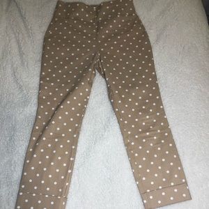 Final sale New York and company Capri pants